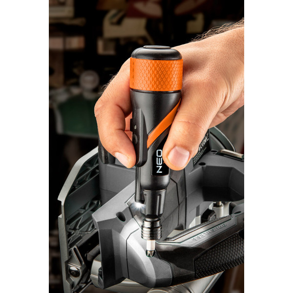Акумуляторна викрутка NEO TOOLS 04-210, 3,6 В, Li-Ion, micro-USB, набір біт 43 шт, кейс