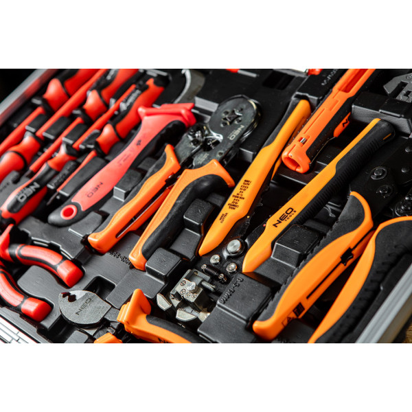 Валіза електрика Neo Tools 01-310, 108 предметів