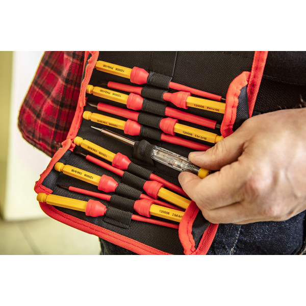 Набір біт з тримачем Neo Tools 01-308 1000 В 12 шт