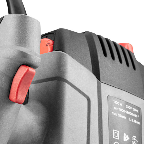 Фрезер GRAPHITE 1300 Вт (арт. 59G717) з регулюванням швидкості та глибини 0-55 мм