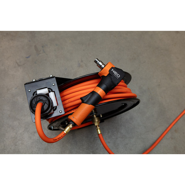 Пневматична котушка NEO TOOLS 10-701 HEAVY DUTY, металева, шланг 9,5x15,8 мм, 15+1 м