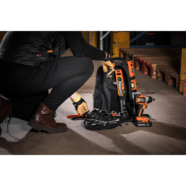 Рюкзак для інструментів NEO TOOLS 84-318 — міцний та місткий