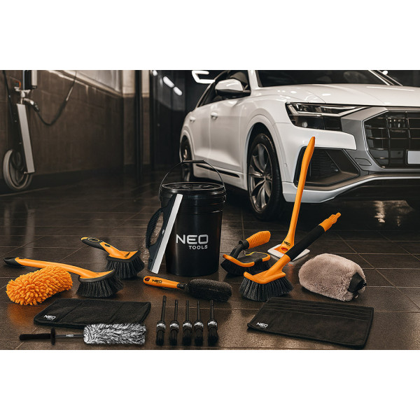 Щітка універсальна довга Neo Tools 11-454